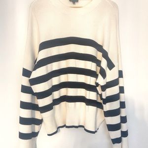 Dynamite oversized sweater navy and white size M
